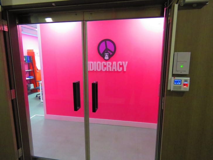 Idiocracy Office